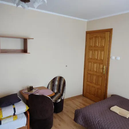 Goscinne Bartosz Quarto em Acomodações Particulares *