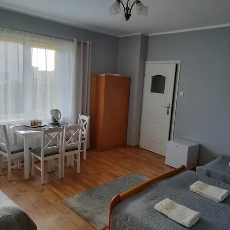 Quarto em Acomodações Particulares Goscinne Bartosz